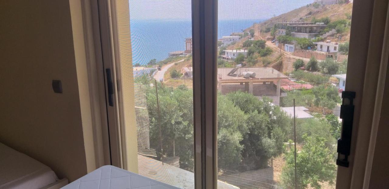 Holidays In Saranda Eksteriør billede
